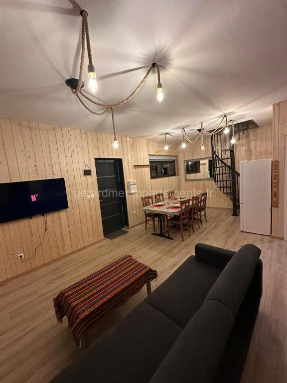 Photo de Ancienne école avec Jacuzzi privé