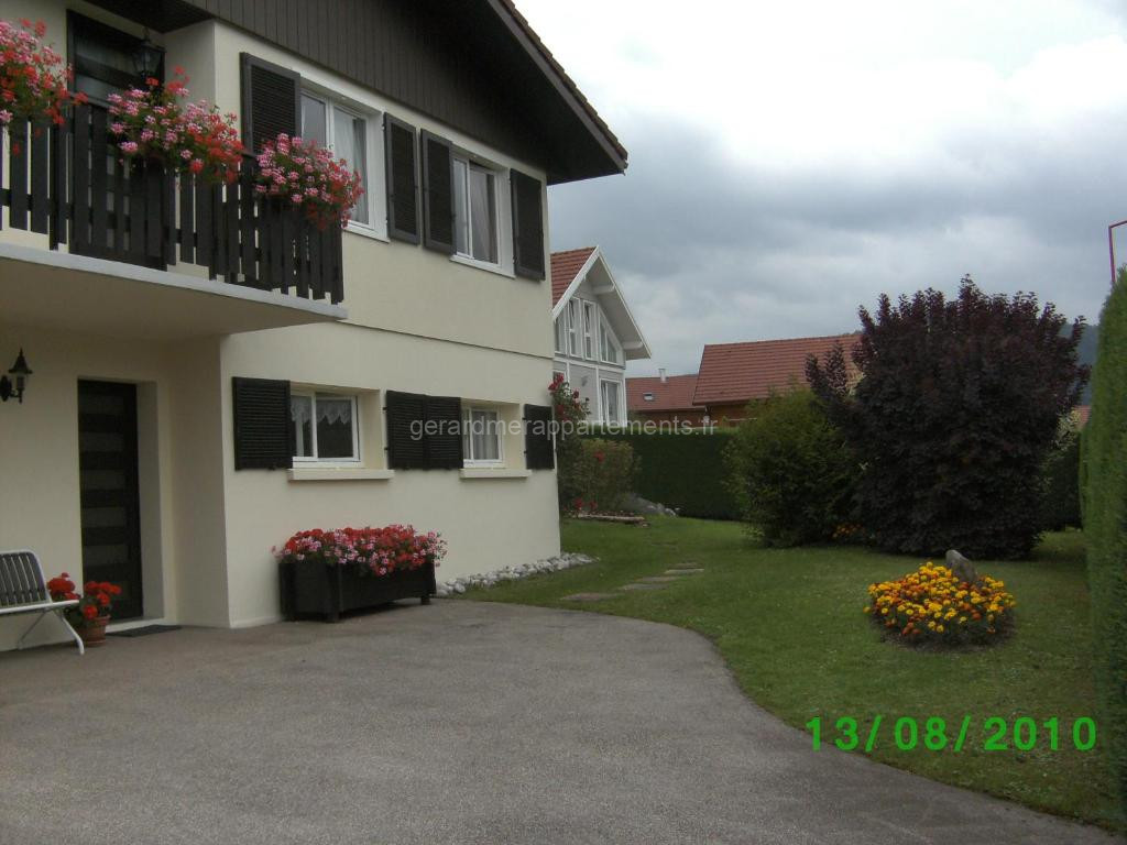 Photo de "Chez J-P" Bel appartement 2 p classé 3 étoiles situé au calme avec terrasse, jardin et WIFI gratuite