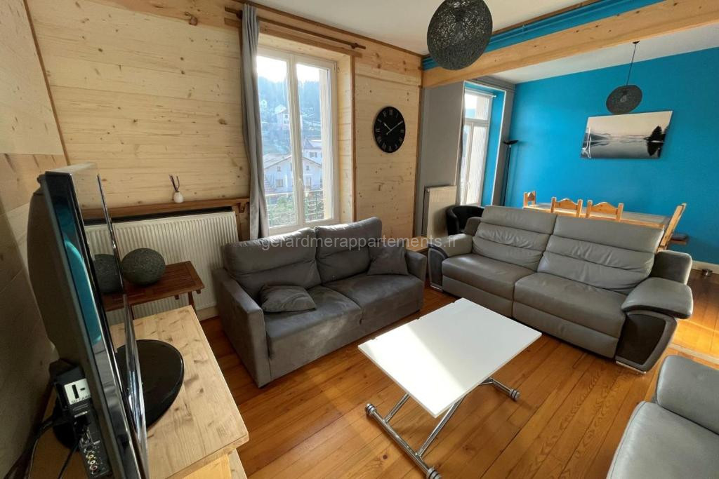 Photo de Bright nest with mountain view in Gérardmer