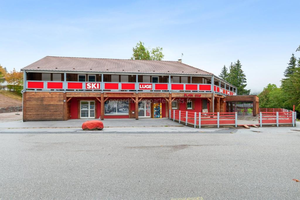 Photo de Studio accueillant à Gérardmer 31 m² avec vue montagne