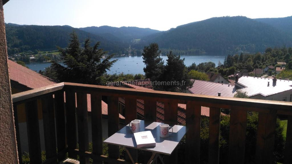 photo de Esprit Myrtille Balcon Vue lac