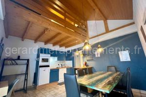 Duplex in chalet Gérardmer view swimming pool à Gérardmer