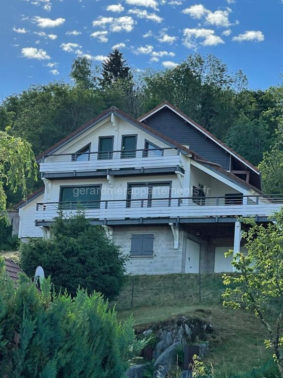 Photo de Le chalet blanc de Gerardmer avec Spa
