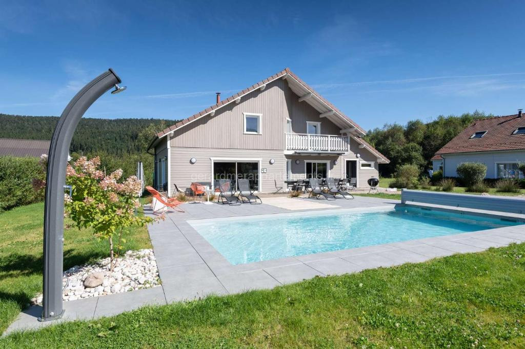 Photo du Chalet du Bien-être 15p. Piscine,Spa, Hammam,Pétanque,Basket