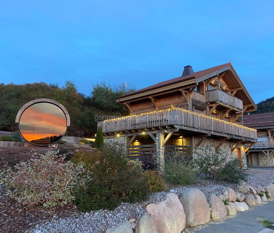Photo du Chalet des Cîmes, chaleureux avec jacuzzi et sauna