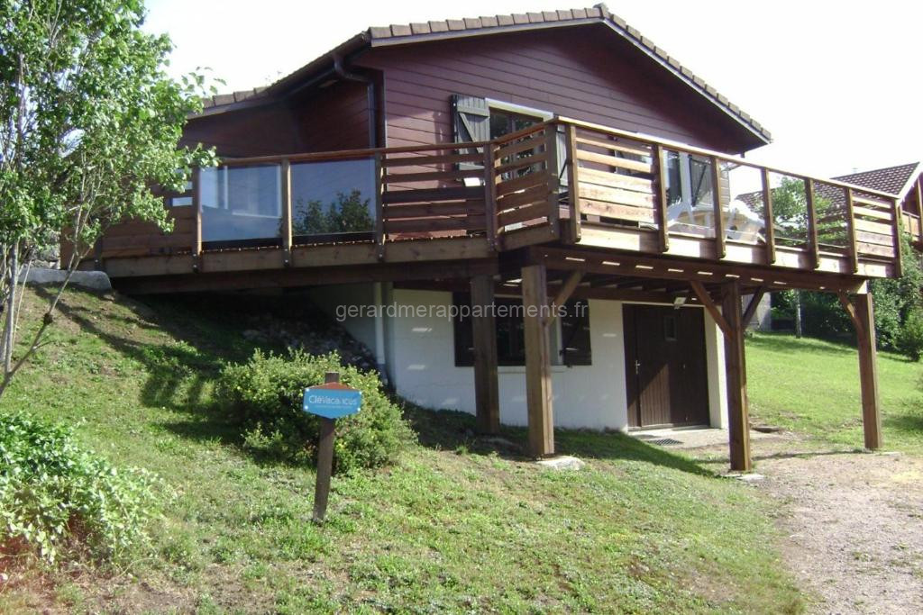 Photo de Chalet de Grany, magnifique vue sur le lac de Gérardmer