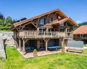 Chalet Emeraude, chalet de luxe avec vue montagne à Gérardmer