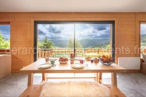 Chalet Les Genêts, vue imprenable sur le lac à Gérardmer