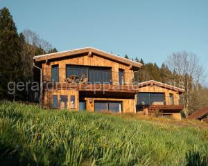 Chalets Hissala, vue lac et sauna à Gérardmer