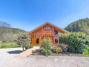 Chalet 'Le Grand Pré', terrain clôturé, proche lac Gérardmer à Gérardmer