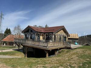 L'ADRET DU TEMPS CHALET 10 PERSONNES 170m2 à Gérardmer